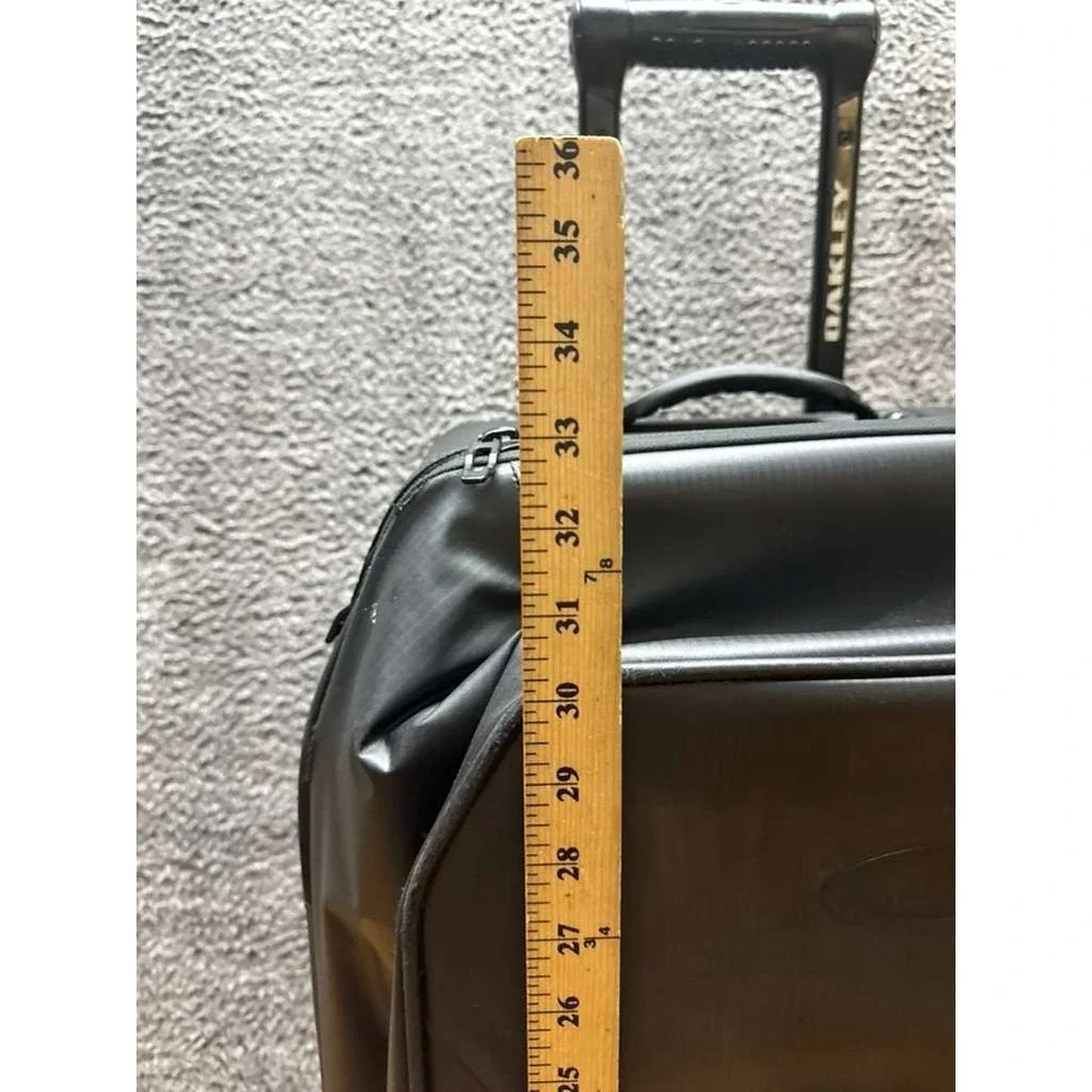 Oakley FP 115L 100% Nylon Rip Stop Travel Luggage Roller Bag Blackout 32.5‎ x 16